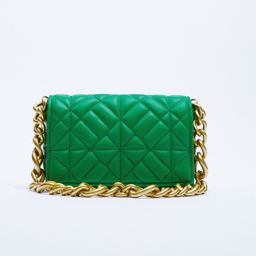 Green quilted shoulder bag